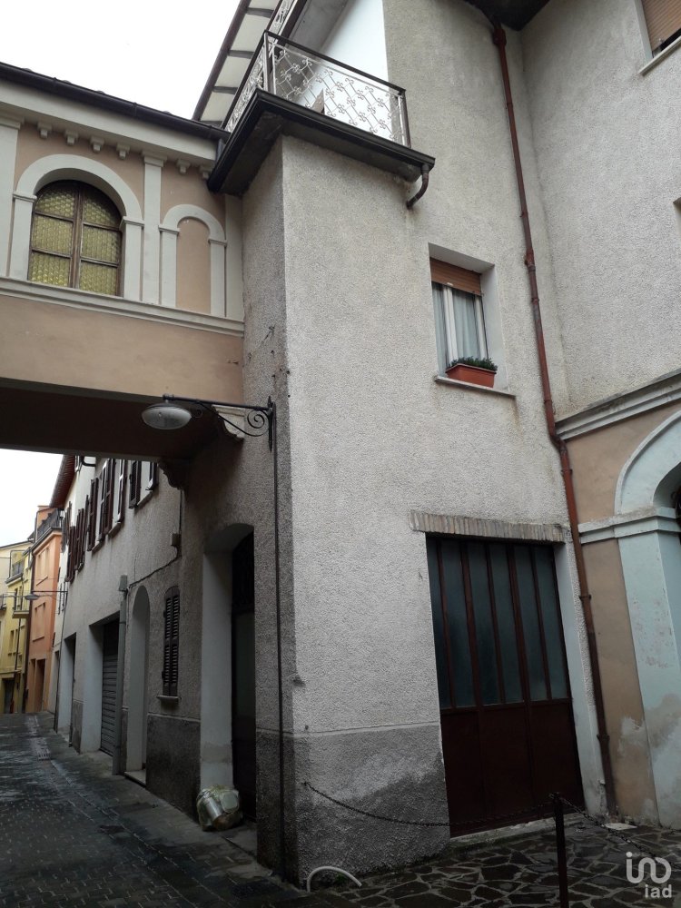 15 Schlafzimmer Gebäude in Gualdo Tadino, Italy, Nr. 385759