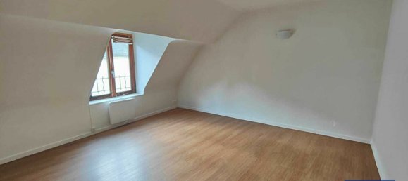 Studio in Arpajon, France No. 149263 4