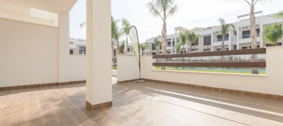 2 dormitorios bungalow en venta en Los Balcones, Alicante, Comunidad Valenciana, Spain № 365198 2