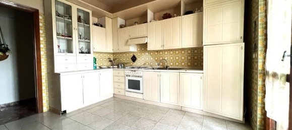 Apartamento de 2 dormitorios en Mesagne, Italy No. 59222 4