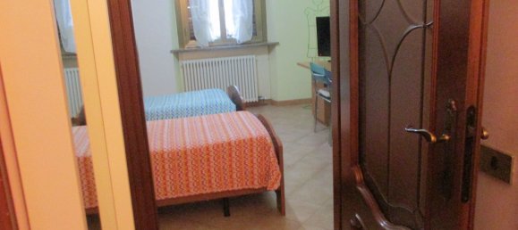 2 bedrooms Apartment in Turin, Italy No. 379759 10