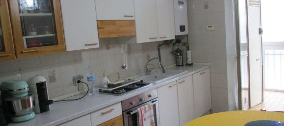 2 bedrooms Apartment in Turin, Italy No. 379759 9