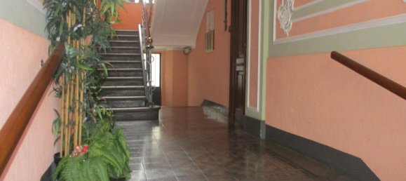 2 bedrooms Apartment in Turin, Italy No. 379759 4