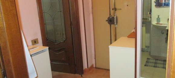 2 bedrooms Apartment in Turin, Italy No. 379759 18
