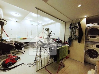 Propriété commerciale à Lisbon, Portugal 65m² No. 11184