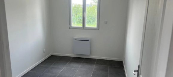 3 bedrooms House in Chauny, France No. 257146 5