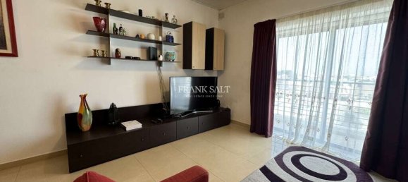 3 chambres Appartement à Swieqi, Malta No. 254 9