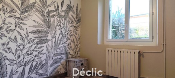 5 bedrooms House in Soyaux, France No. 100936 3