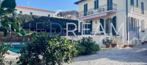 5 bedrooms Villa in Rosignano Marittimo, Italy No. 175677 3