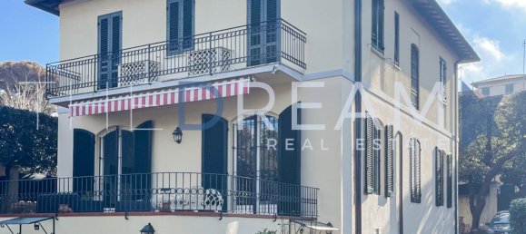 5 bedrooms Villa in Rosignano Marittimo, Italy No. 175677 2