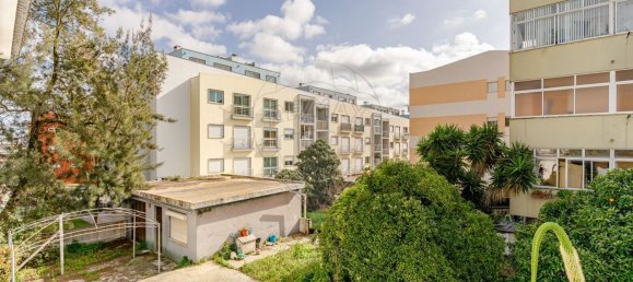 4 bedrooms House in Almada, Portugal No. 22027 5