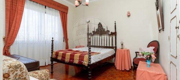 4 bedrooms House in Almada, Portugal No. 22027 17