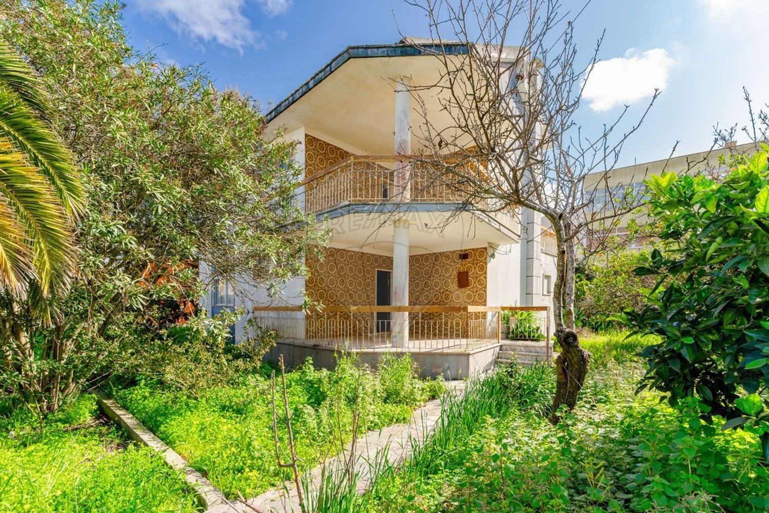 4 bedrooms House in Almada, Portugal No. 22027