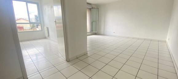 2 bedrooms Apartment in Lyon, France No. 322426 7