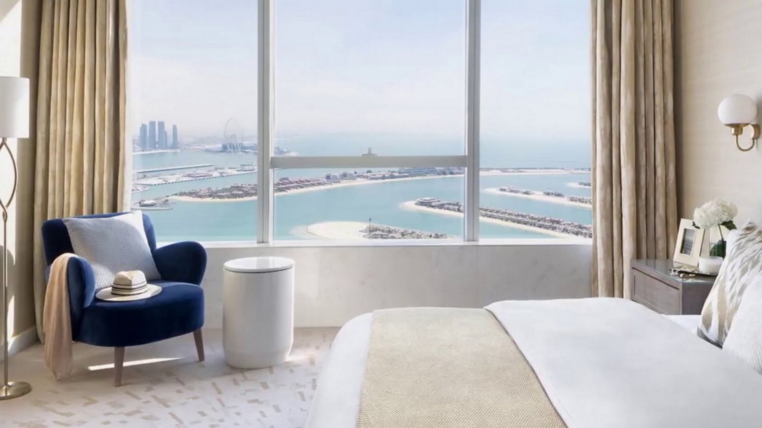 1 bedroom Apartment in THE PALM TOWER, Palm Jumeirah, UAE No. 58130