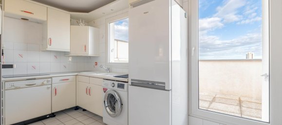 3 chambres Duplex à Créteil, France No. 163951 7