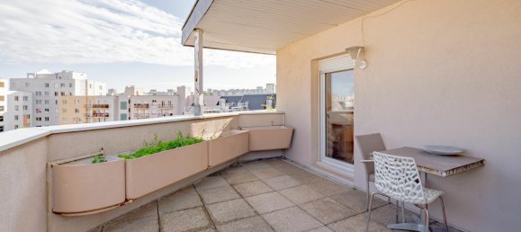 3 chambres Duplex à Créteil, France No. 163951 10