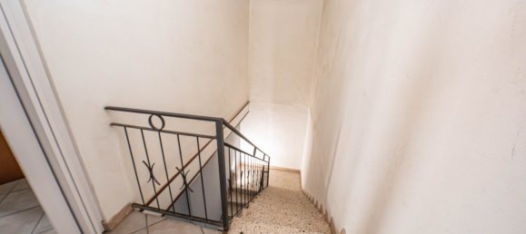 2 bedrooms Apartment in Ferrara, Italy No. 311260 10