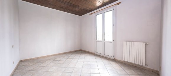 2 bedrooms Apartment in Ferrara, Italy No. 311260 11