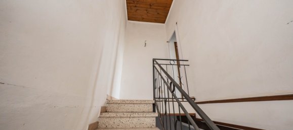 2 bedrooms Apartment in Ferrara, Italy No. 311260 9