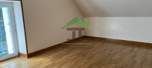 2 bedrooms House in Chateaudun, France No. 51179 3