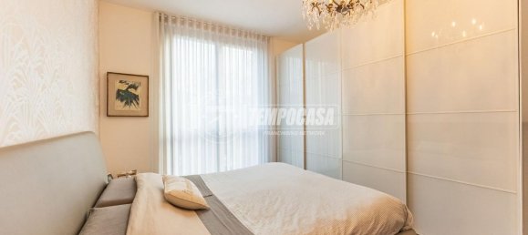 Квартира с 3 комнатами в Кузаго, Италия № 117854 20