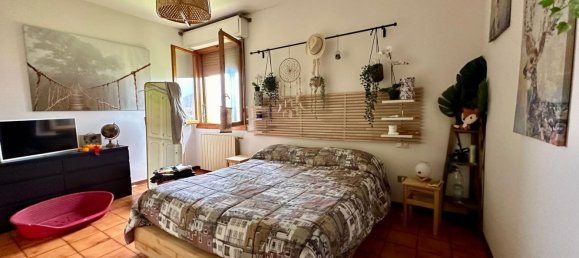 Квартира с 5 комнатами в Флоренция, Италия № 124162 3