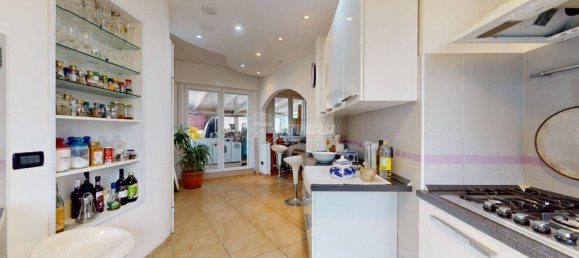 2 bedrooms Penthouse in Ravenna, Italy No. 109689 7