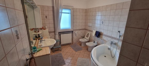 Вилла с 9 комнатами в Читта Сант Анджело, Италия № 98230 20