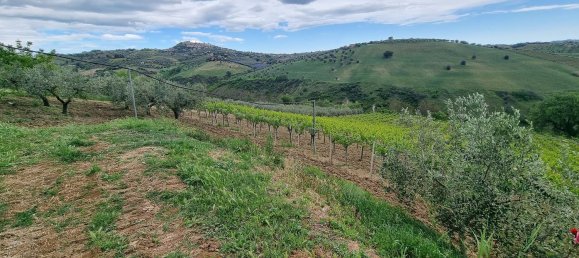 Вилла с 9 комнатами в Читта Сант Анджело, Италия № 98230 13