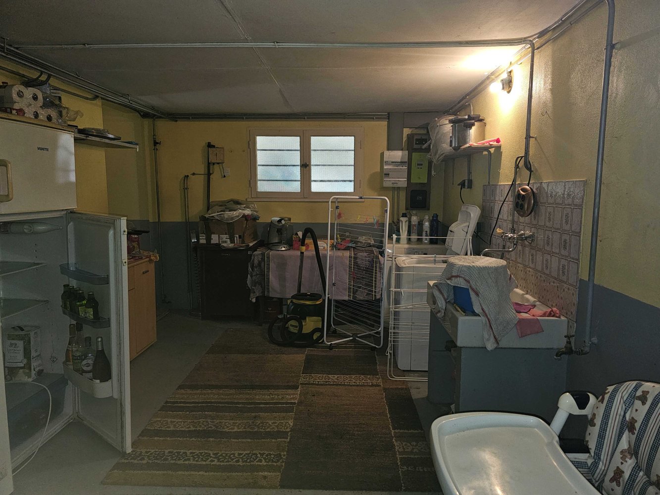 3 bedrooms House in Gracay, France No. 73156