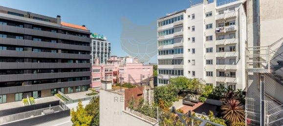 4 chambres Penthouse à Lisbon, Portugal No. 94551 37