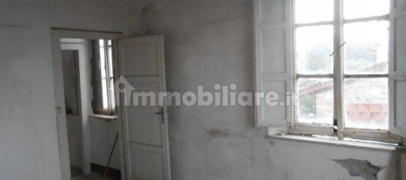 3 Schlafzimmer Haus in Lucca, Italy, Nr. 69133 13