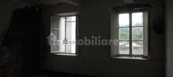 3 Schlafzimmer Haus in Lucca, Italy, Nr. 69133 3