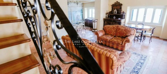 3 Schlafzimmer Wohnung in Moltrasio, Italy, Nr. 158981 9