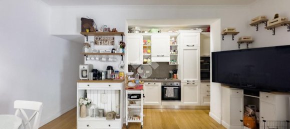 2 bedrooms Apartment in Lissone, Italy No. 263384 9