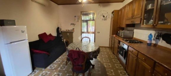 3 Schlafzimmer Haus in Bovolone, Italy, Nr. 370351 2