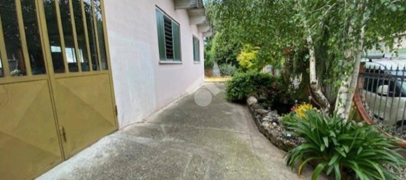 3 Schlafzimmer Haus in Bovolone, Italy, Nr. 370351 6