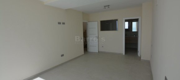 4 bedrooms House in Adeje, Spain No. 28033 33