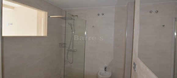 4 bedrooms House in Adeje, Spain No. 28033 35