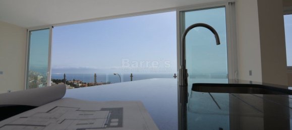 4 bedrooms House in Adeje, Spain No. 28033 2