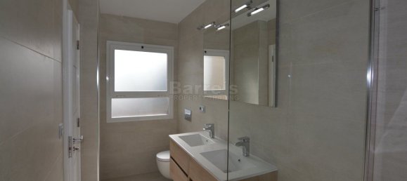 4 bedrooms House in Adeje, Spain No. 28033 42