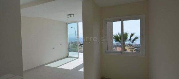 4 bedrooms House in Adeje, Spain No. 28033 24