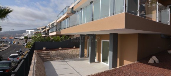 4 bedrooms House in Adeje, Spain No. 28033 6