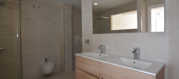 4 bedrooms House in Adeje, Spain No. 28033 34