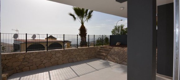 4 bedrooms House in Adeje, Spain No. 28033 47