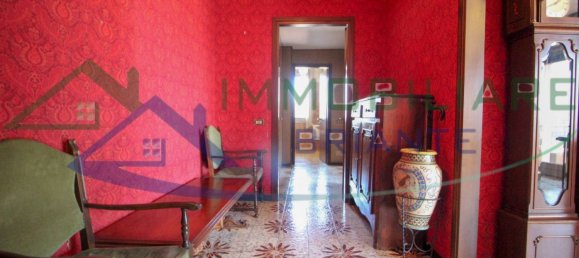 3 Schlafzimmer Wohnung in Gallarate, Italy, Nr. 317681 11