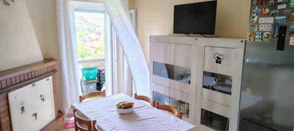 4 bedrooms Apartment in Altino, Italy No. 325588 4