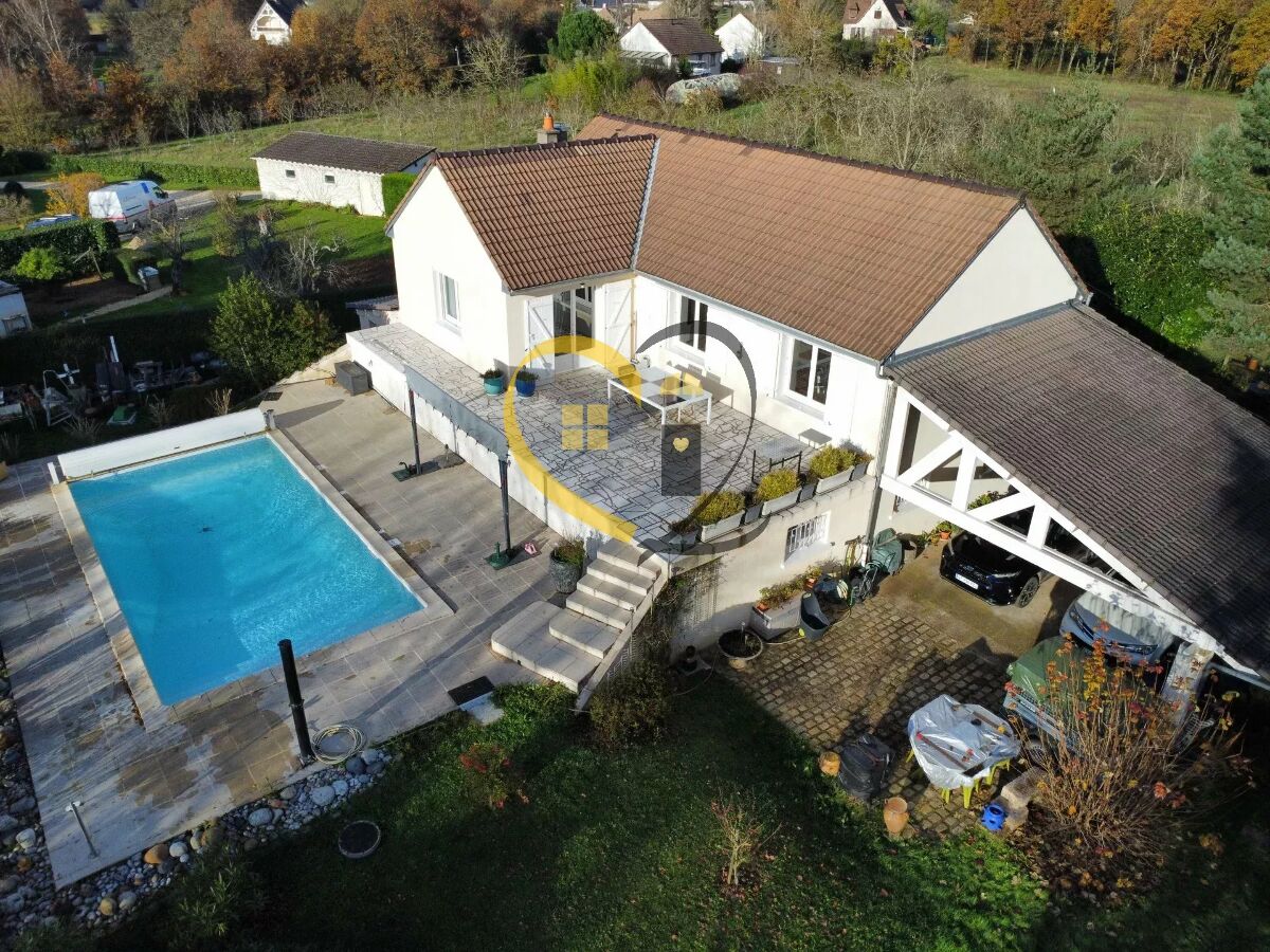 Casa de 4 dormitorios en Menetou-Salon, France No. 51557