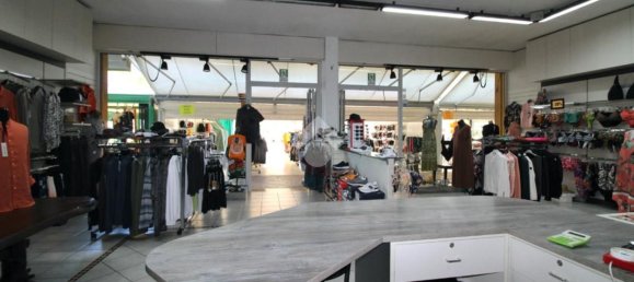 120m² Garage in Caorle, Italy No. 331826 4